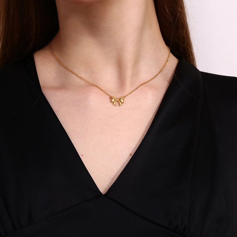 Bow Knot Necklace